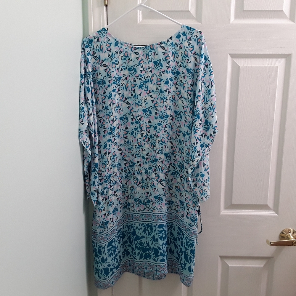 Bcbgmaxazria Lois Scarf Floral Print Kimono Sleeve Dress